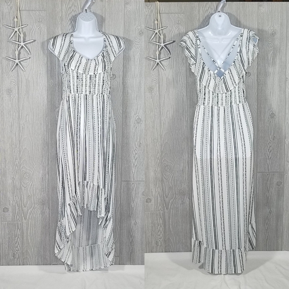 NWT Almost Famous Dress Large Black White Ruffled High Low - Picture 6 of 8